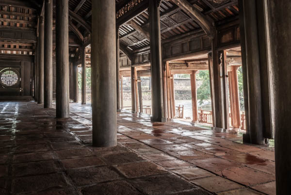 Innenräume des Khai Dinh Grabmals in Hue